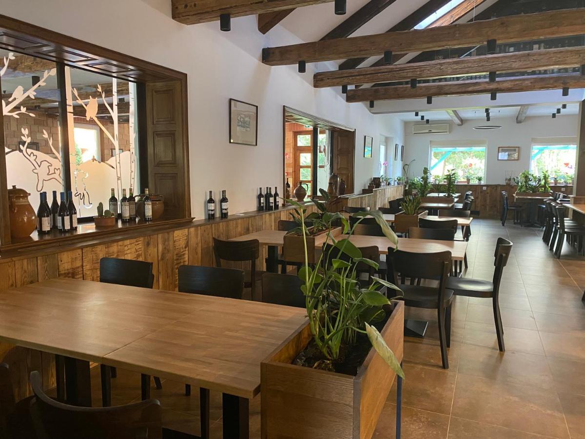 Bed and Breakfast A Fogado Bicske Экстерьер фото