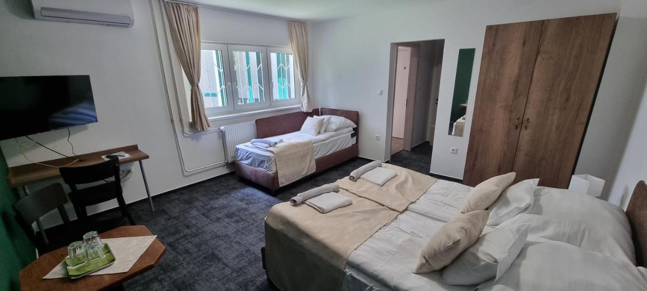 Bed and Breakfast A Fogado Bicske Экстерьер фото